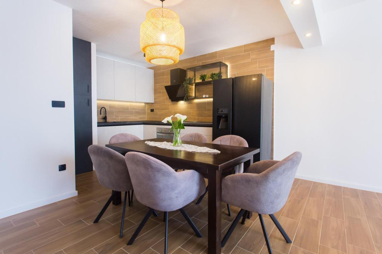 Angolo Apartments Kaštela Zewnętrze zdjęcie